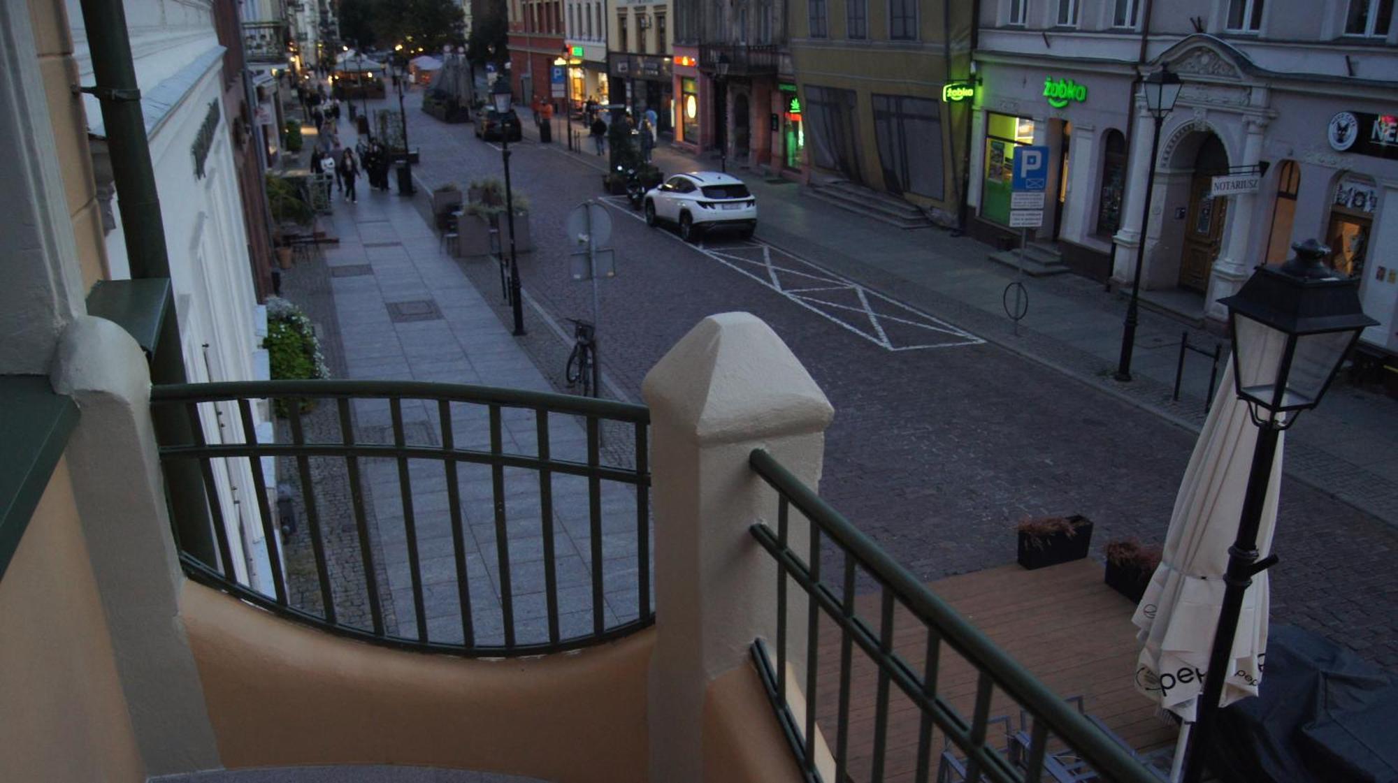 Street 18
