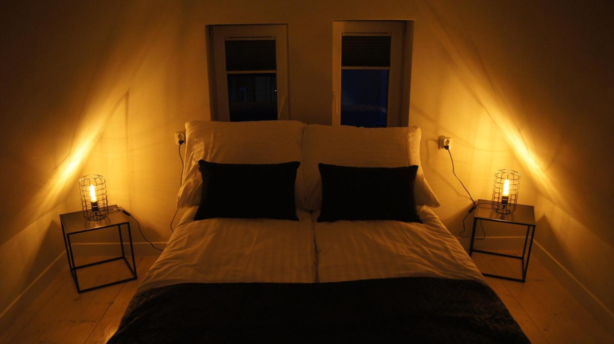 Street 18 Apartment *