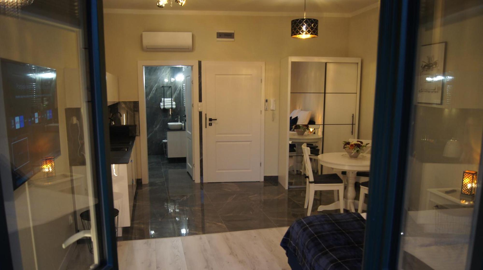 Street 18 Apartment Torun